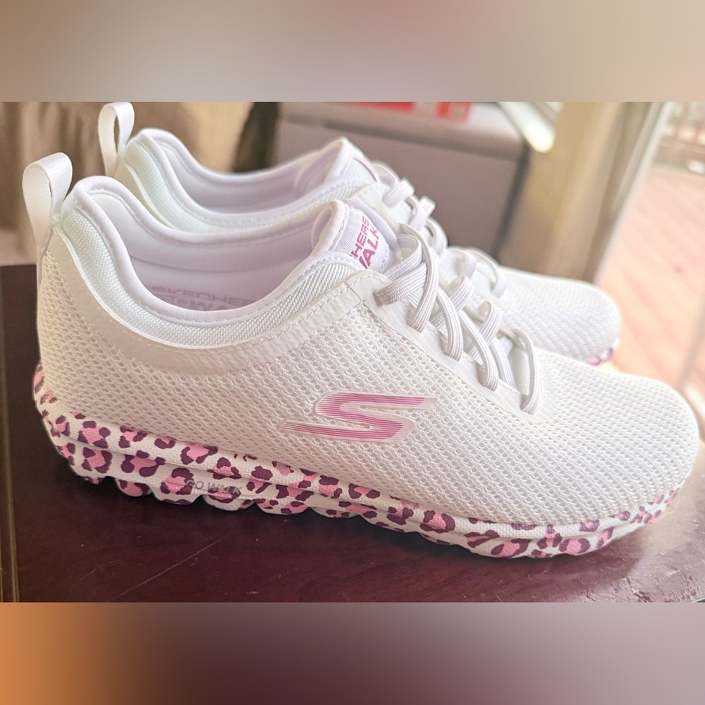 Skechers Women's White and Pink Leopard Sneakers